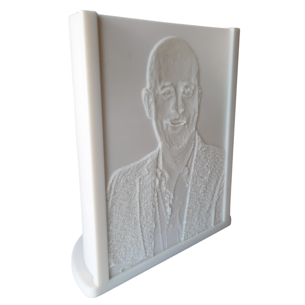 Personalisiertes 3D-Relief Trauerlicht, unbeleuchtet, Frontalansicht